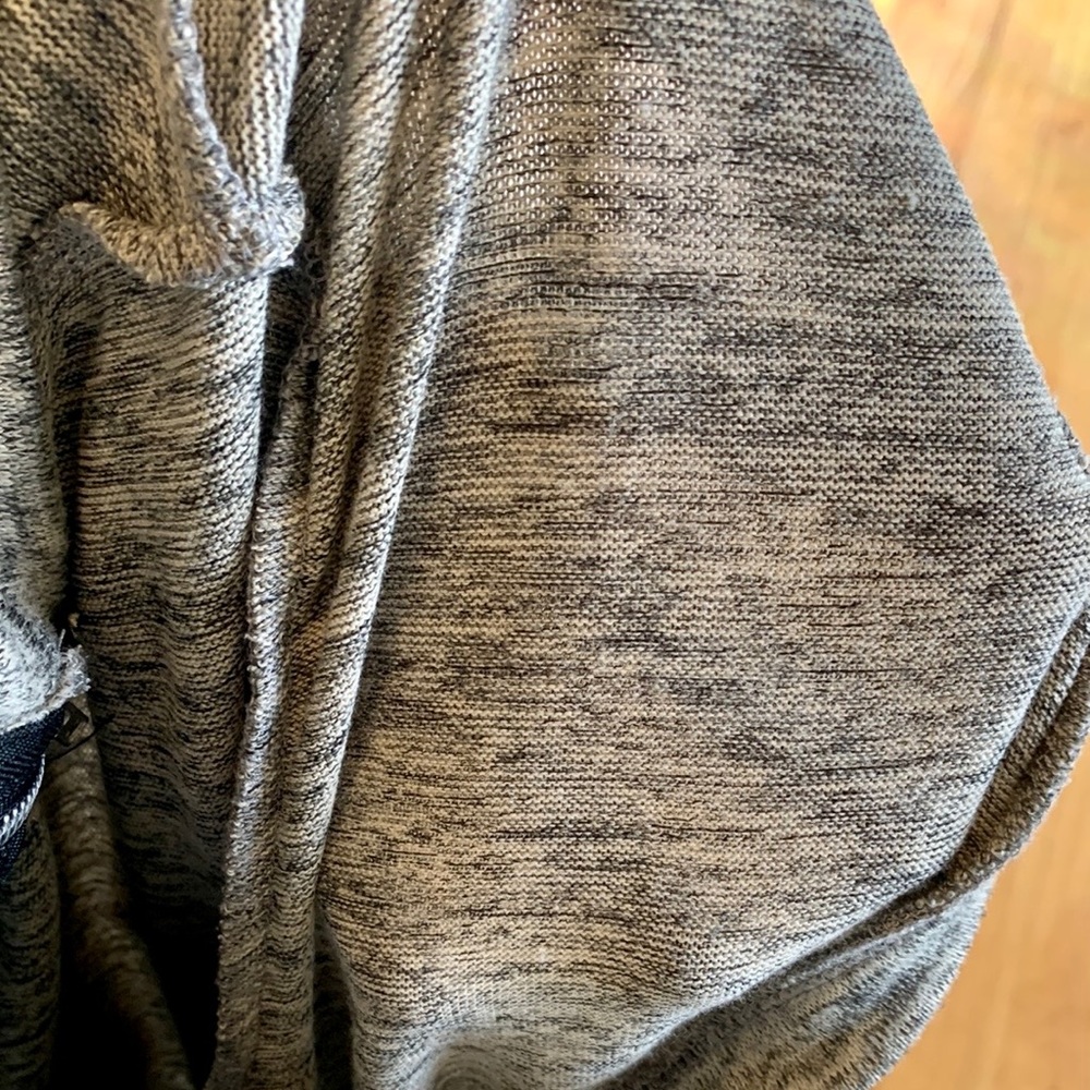 Charlotte Russe V-Neck Long Sleeve Shirt • 3X - Picture 8 of 10